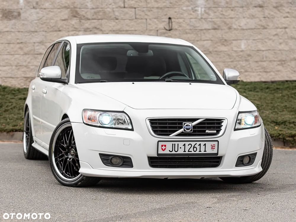 Volvo V50 T5 AWD RDesign - 2