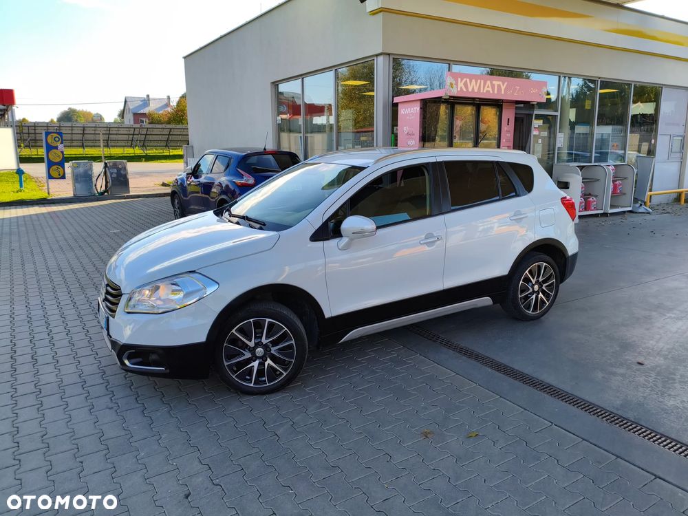 Suzuki SX4 S-Cross 2013