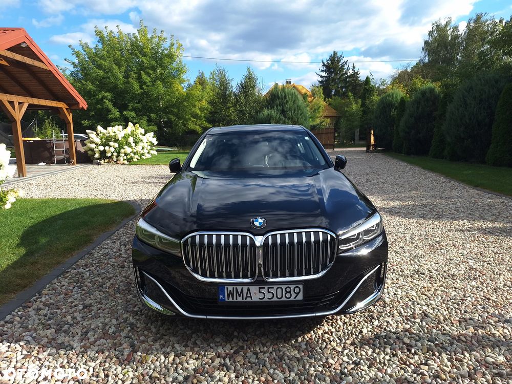 BMW Seria 7 750Li xDrive - 3