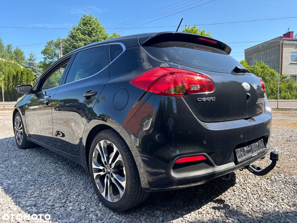 Kia Ceed 1.6 CRDi 128 Spirit - 4