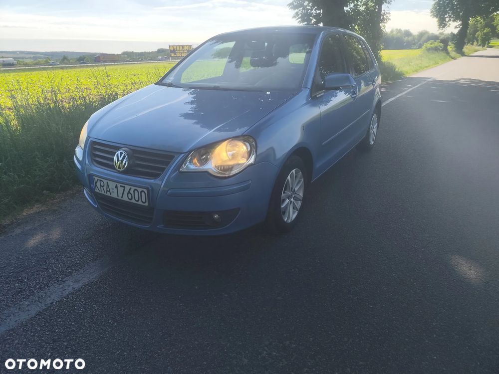 Volkswagen Polo - 1