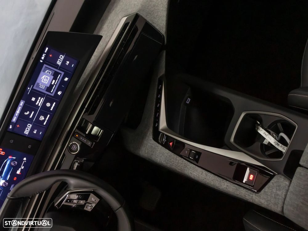 Peugeot 3008 1.2 Hybrid Allure e-DCS6 - 27