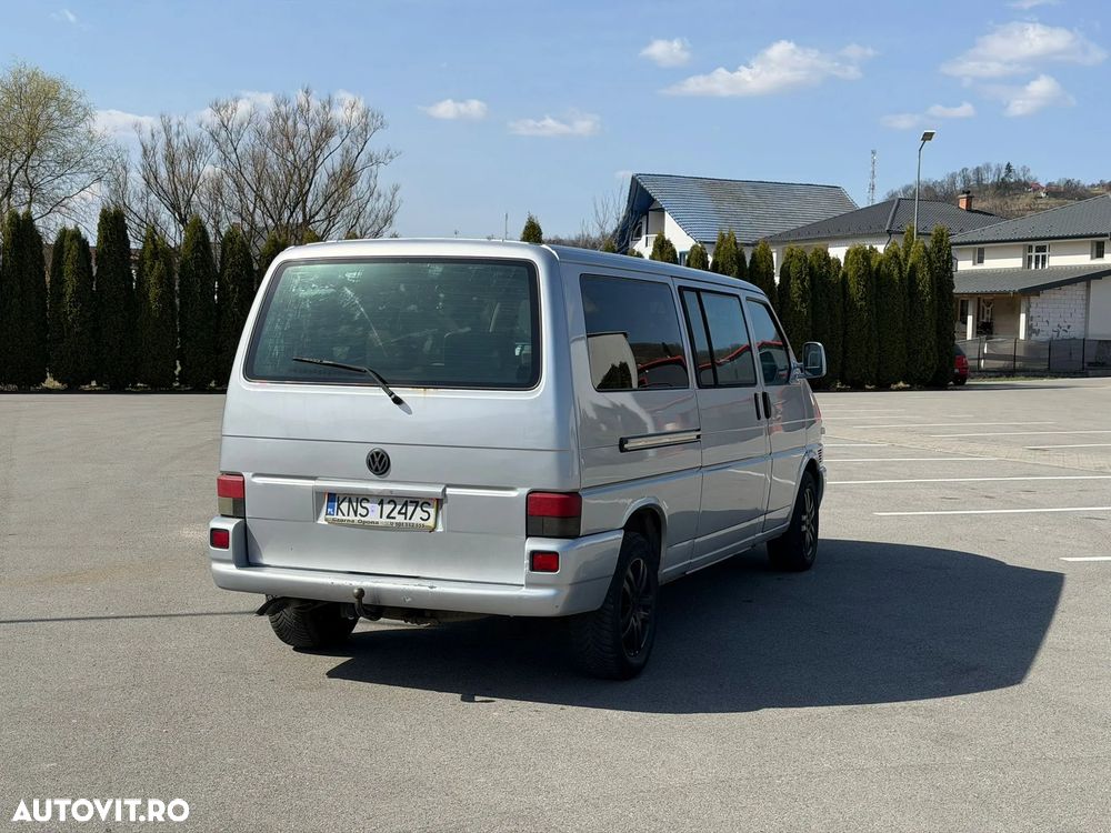 Volkswagen Caravelle - 3