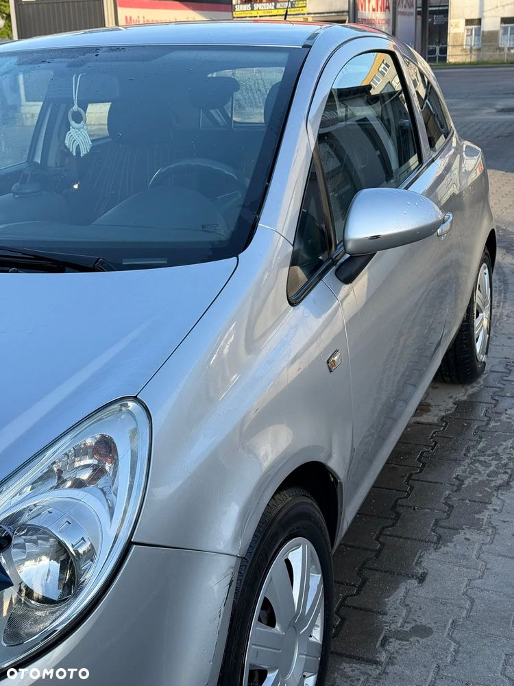 Opel Corsa - 20