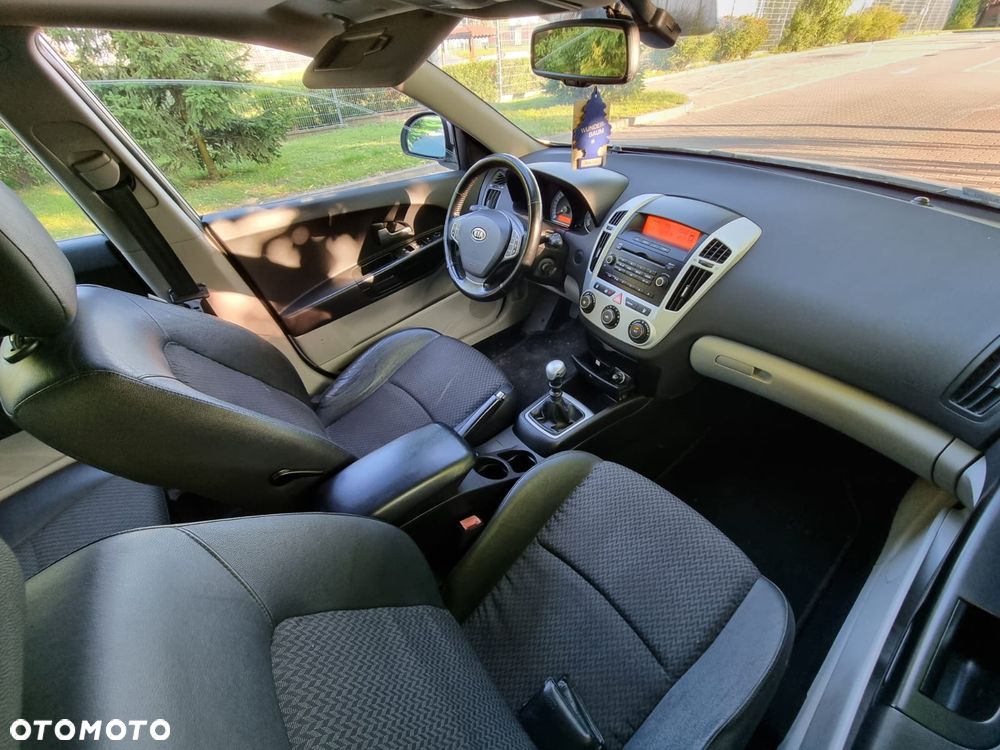 Kia Ceed - 2