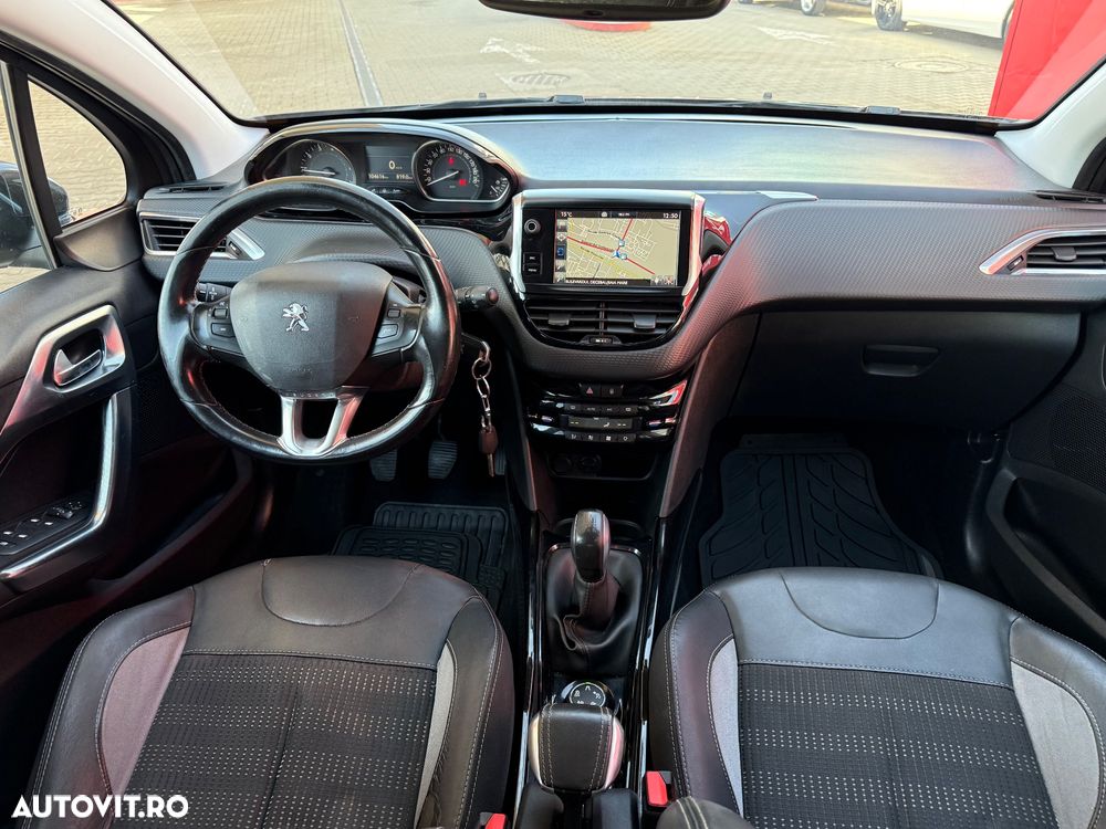 Peugeot 2008 PureTech 110 Stop&Start Style - 21