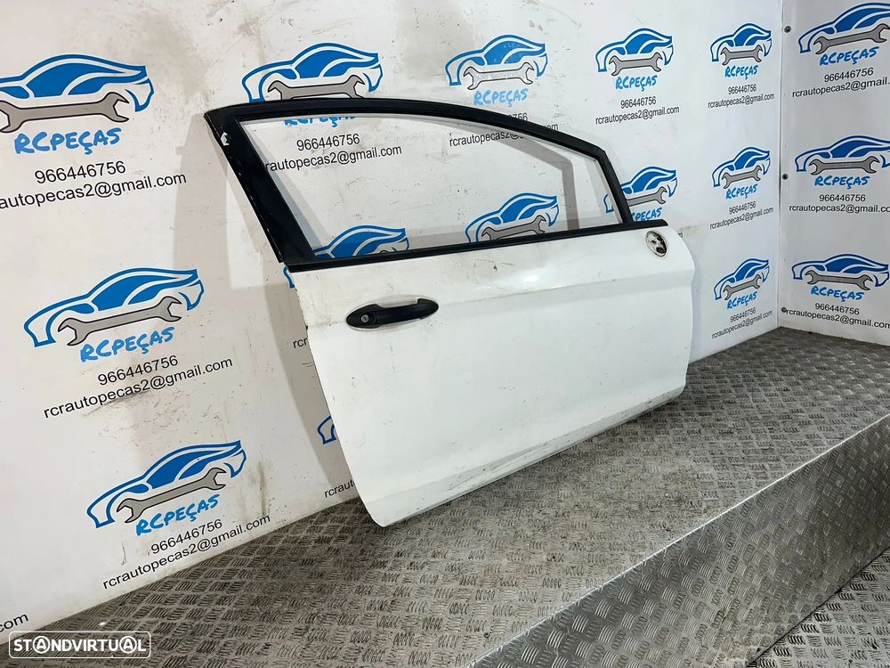 .Porta Frente Frontal Direita Ford Fiesta 6 MK6 3 Portas 2009 - 2017 - 2