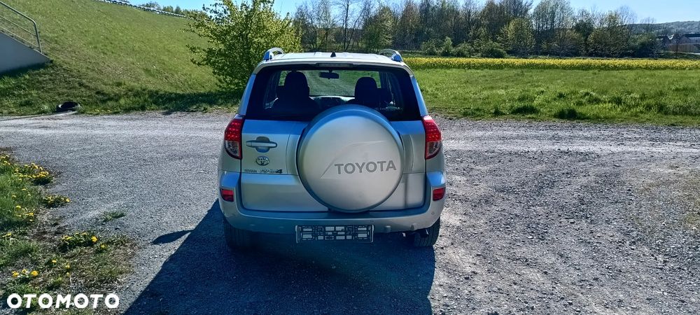Toyota RAV4 2.0 4x4 Automatik Sol - 4