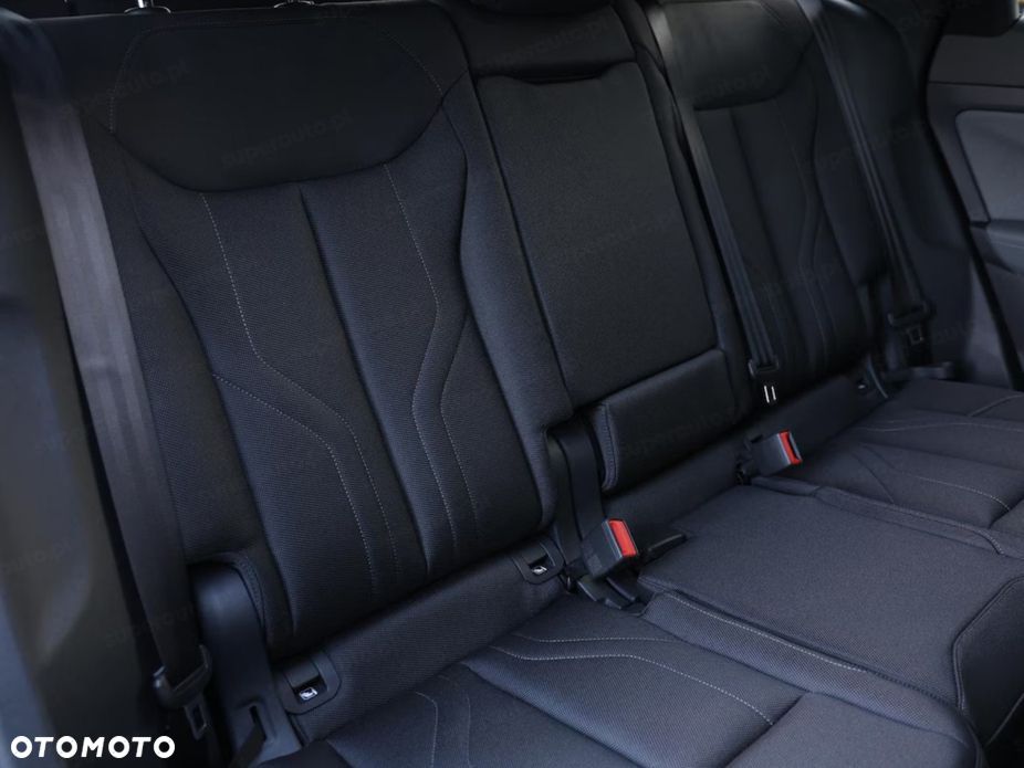 Audi Q3 35 TFSI mHEV S-Line S tronic - 10