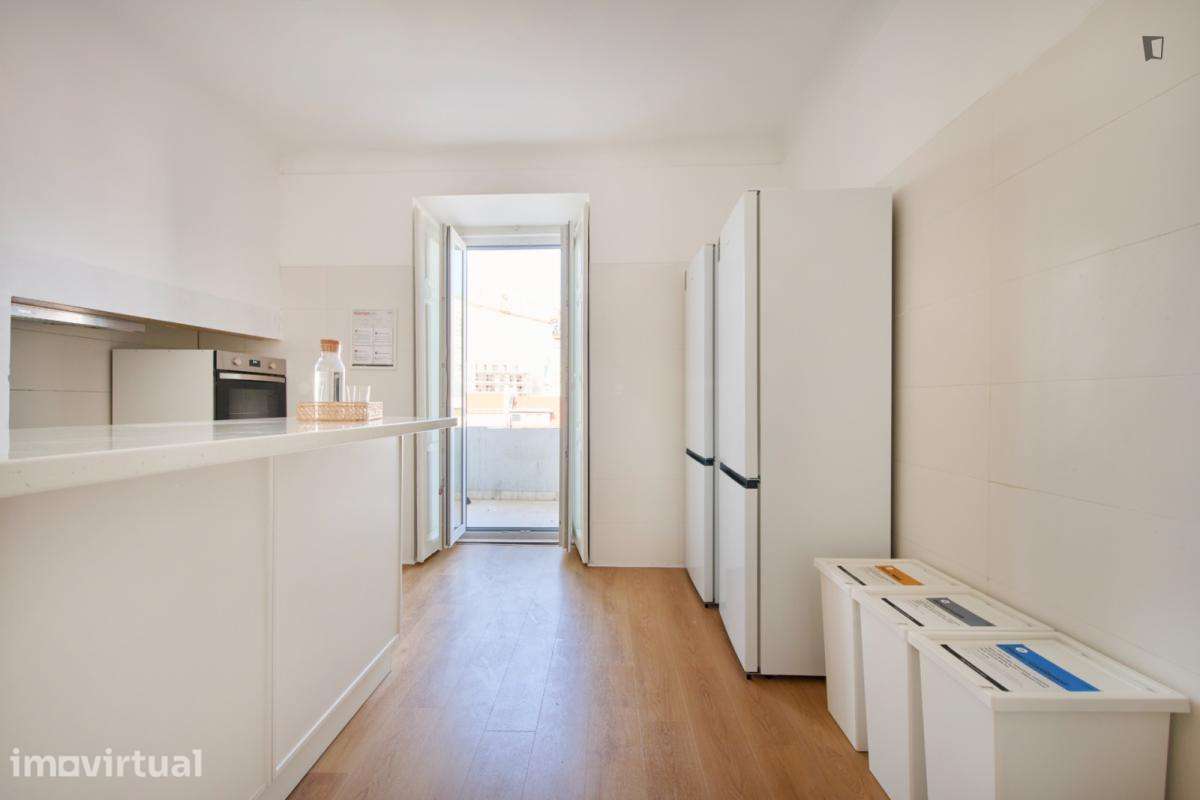 Quarto - localizado em Marquês de Pombal Lisbon - Grande imagem: 2/41