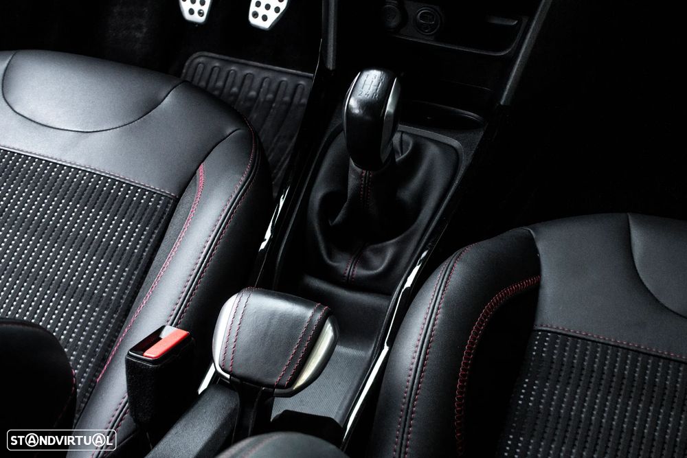 Peugeot 2008 PureTech 110 Stop&Start Allure - 34