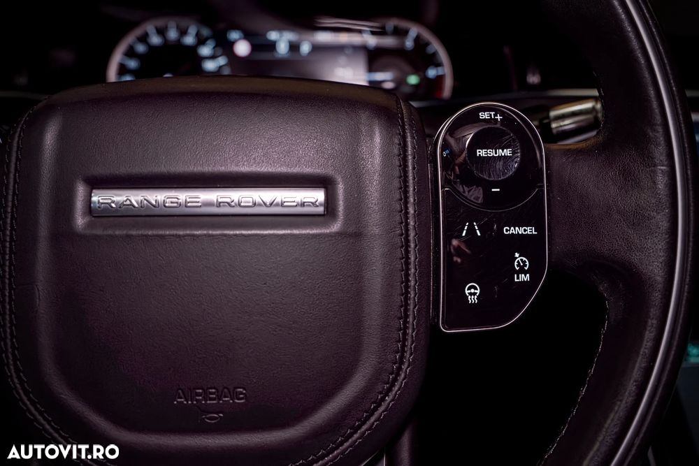 Land Rover Range Rover Evoque 2.0 D150 R-Dynamic - 24