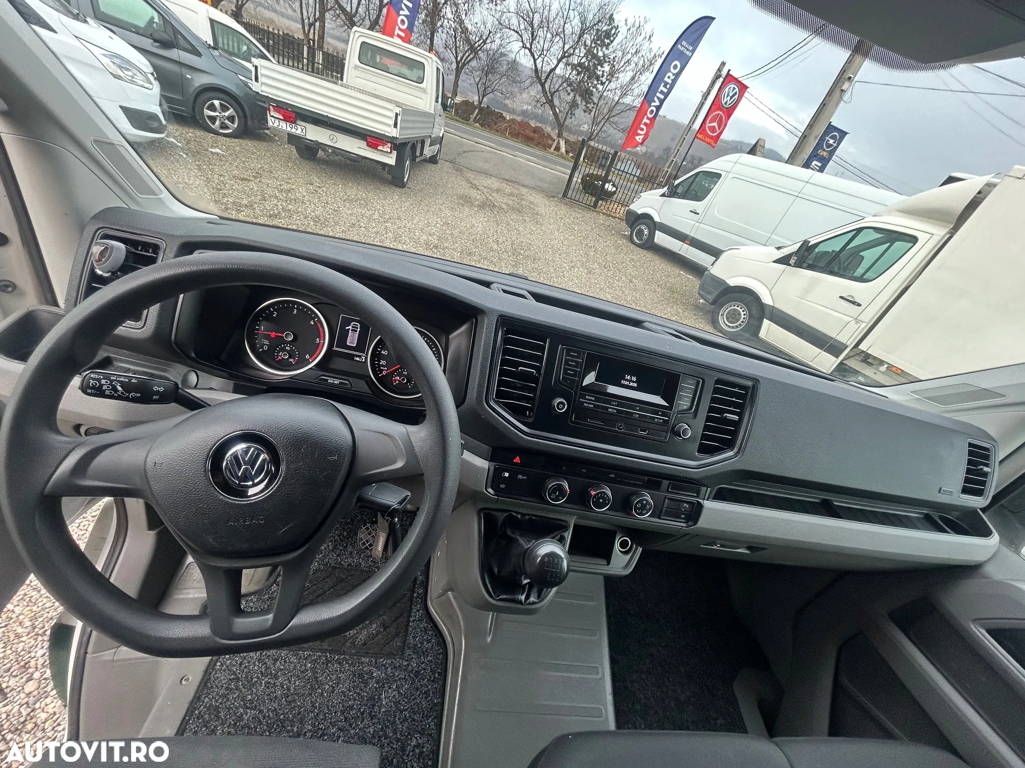 Volkswagen Crafter - 8