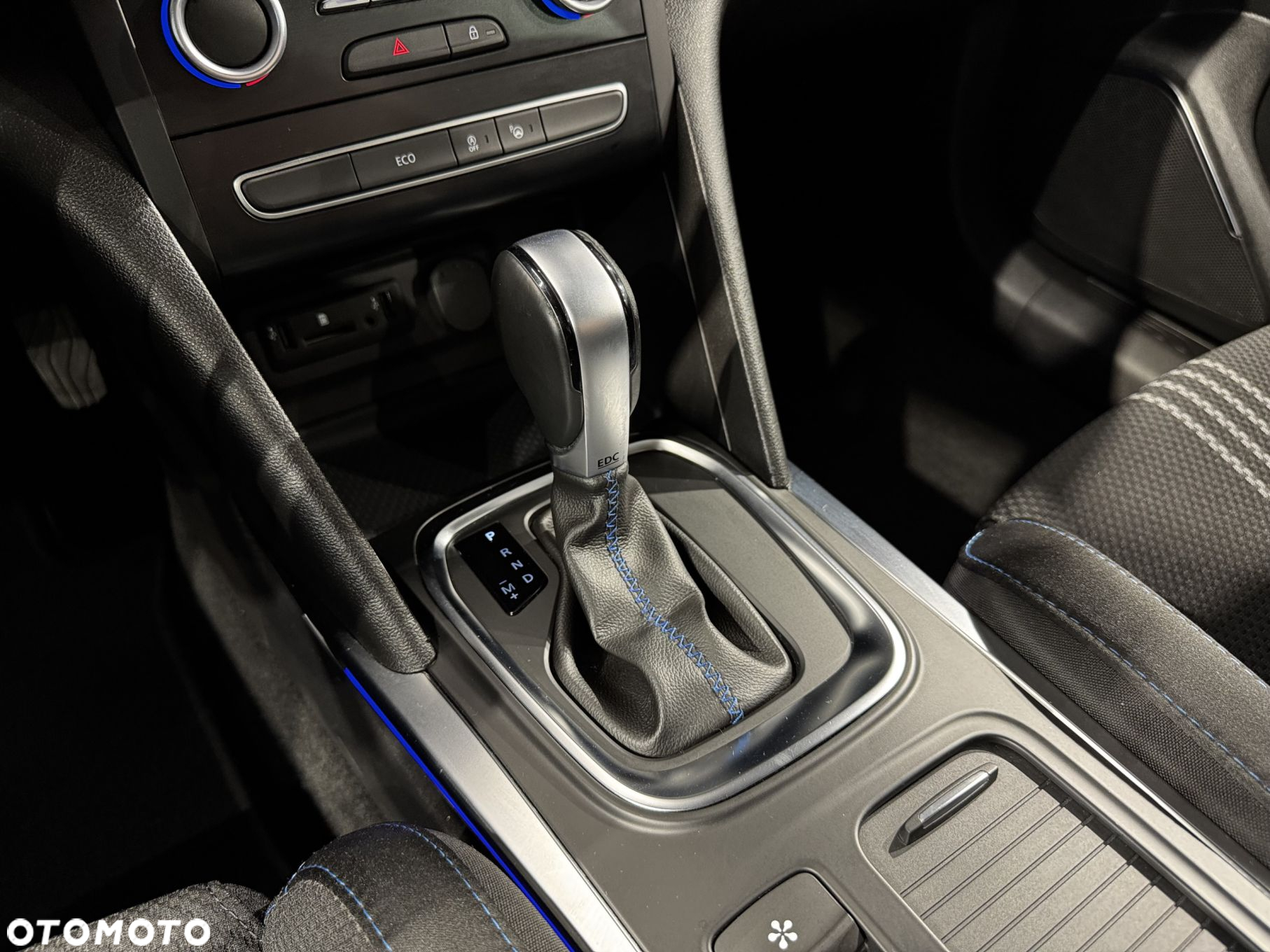 Renault Megane - 25
