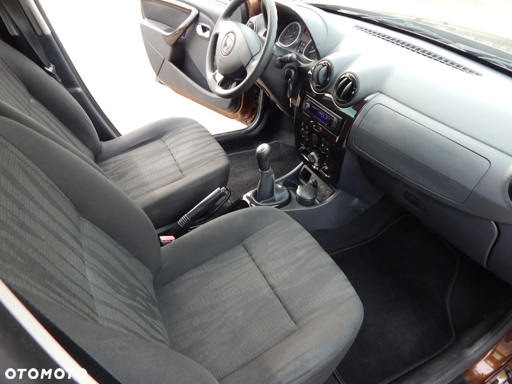 Dacia Duster 1.6 16V 4x2 Prestige - 15