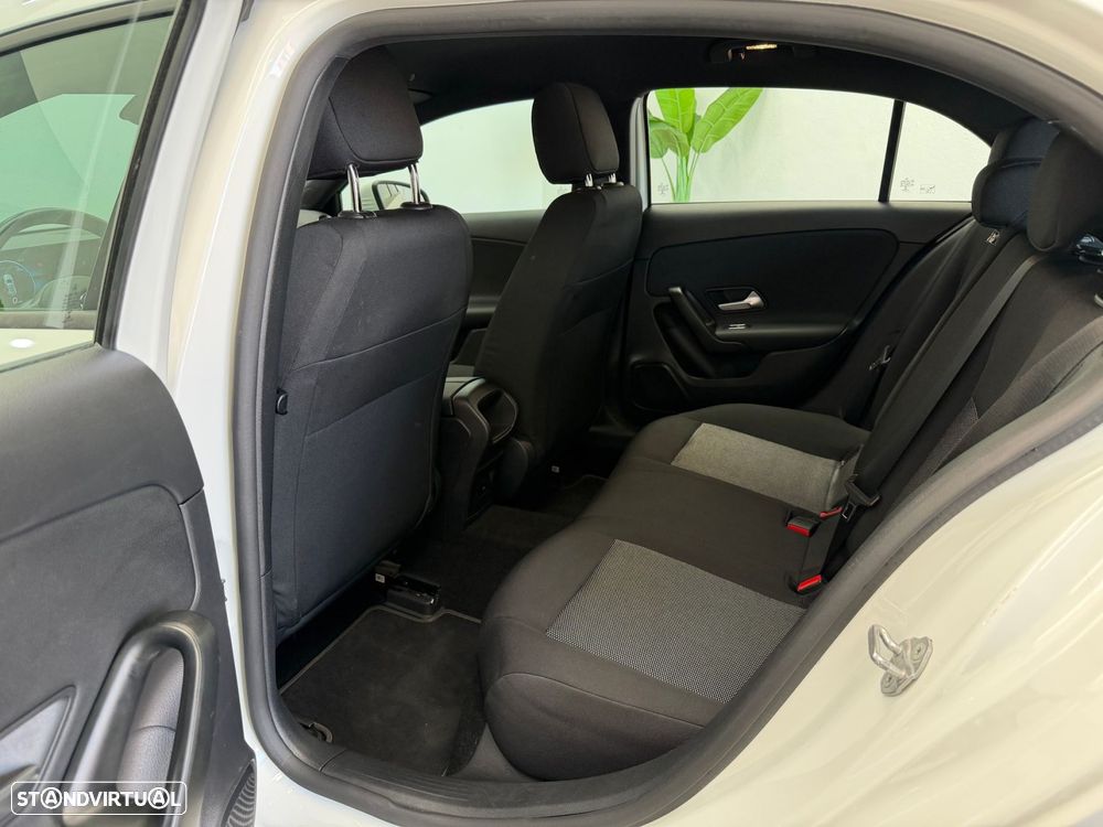 Mercedes-Benz A 160 Style Plus - 8