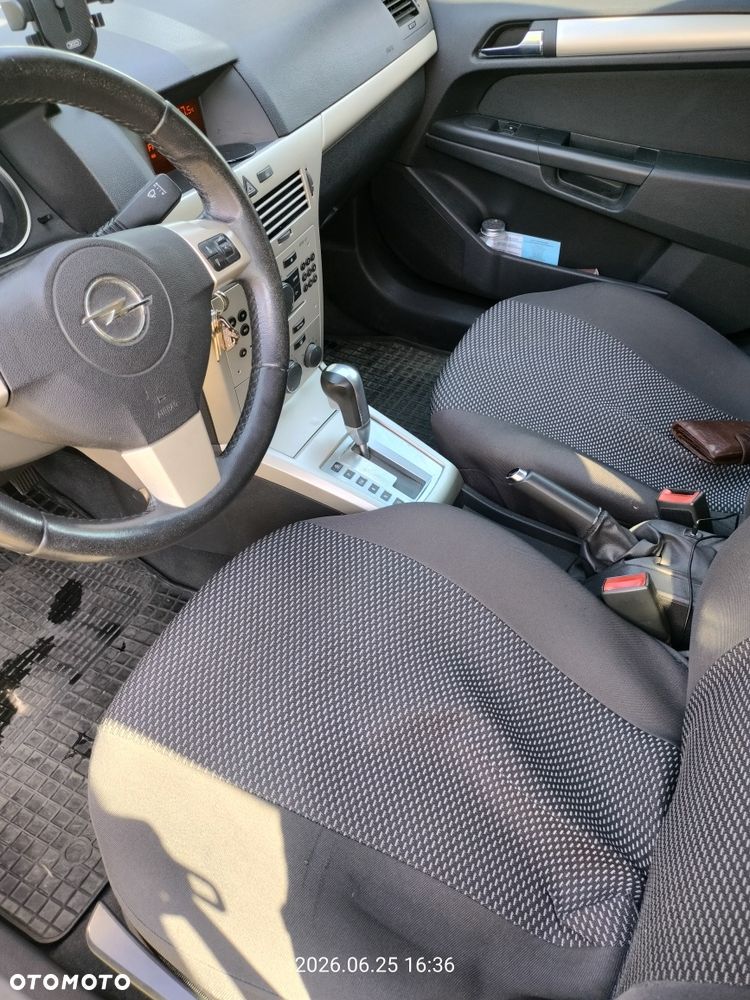 Opel Astra - 2