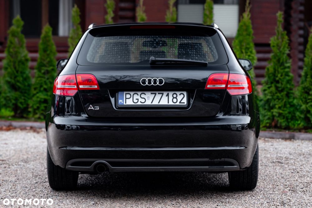 Audi A3 Sportback 2.0 TDI DPF S line Sportpaket - 11