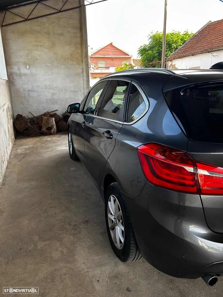 BMW 216 Active Tourer d Line Luxury Auto - 5