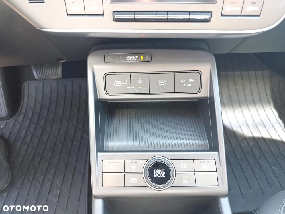 Hyundai Kona Electric 65kWh Executive - 18
