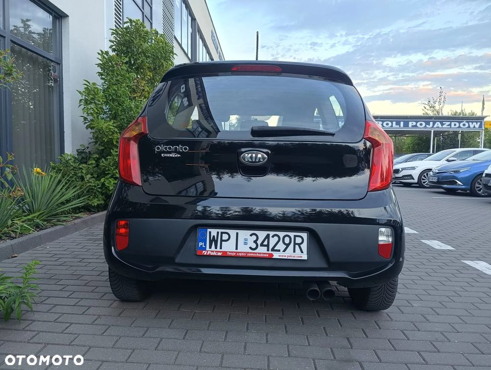 Kia Picanto 1.0 Dream Team Edition - 8
