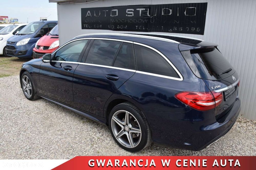 Mercedes-Benz Klasa C 200 T 4Matic 7G-TRONIC AMG Line - 39
