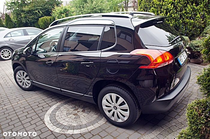 Peugeot 2008 PureTech 82 Allure - 12