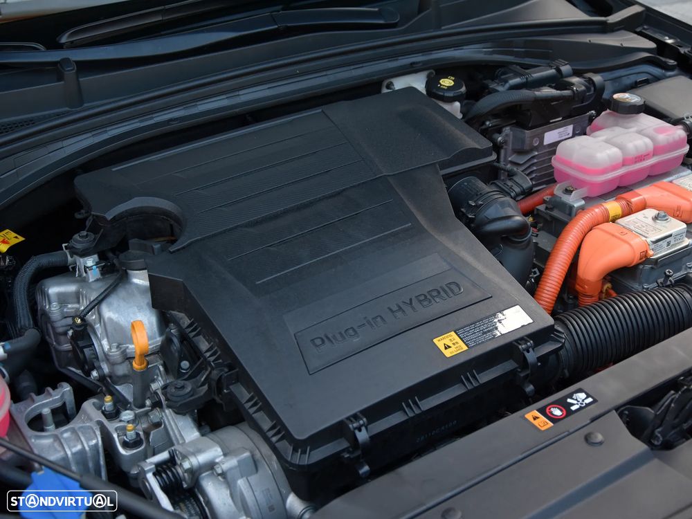 Kia XCeed 1.6 GDi PHEV Drive - 10