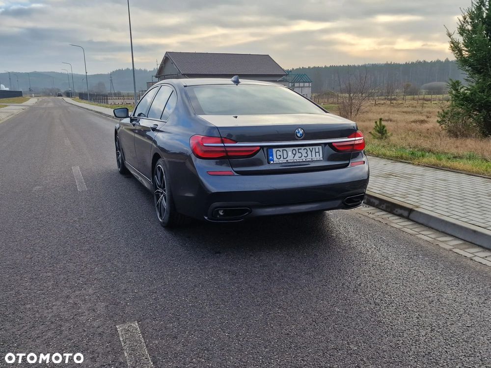BMW Seria 7 740d xDrive - 4
