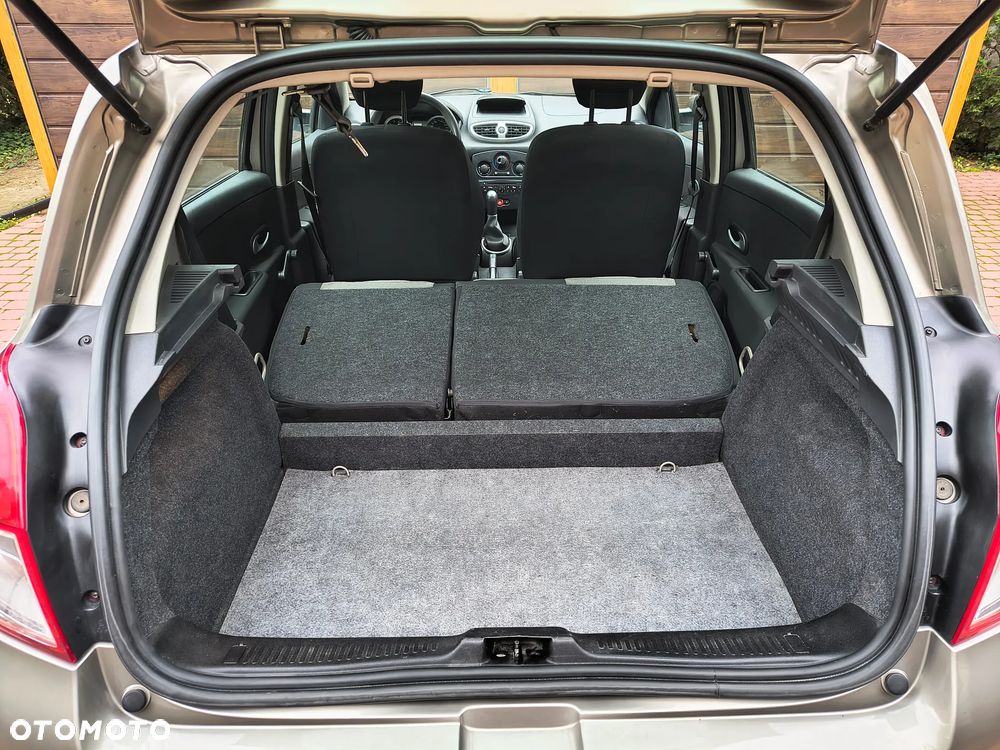 Renault Clio 1.2 16V Expression - 17