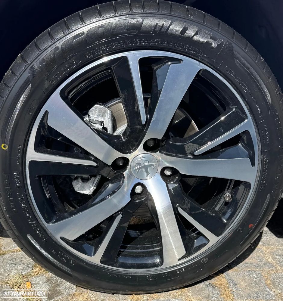 Peugeot 2008 1.2 PureTech Crossway - 15