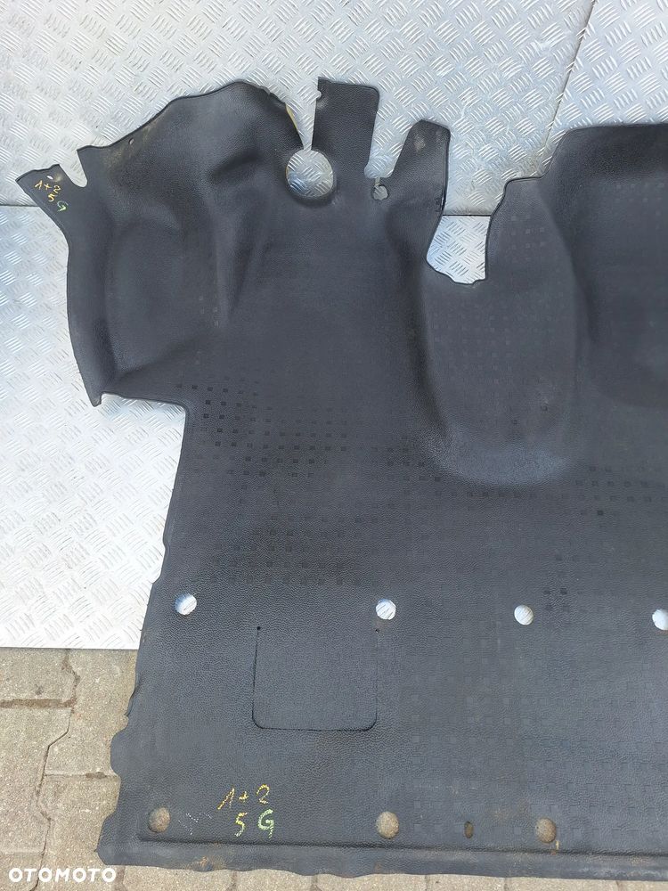 WYKŁADZINA PODŁOGA PRZÓD KABINY - VW TRANSPORTER T5 1+2 - 2