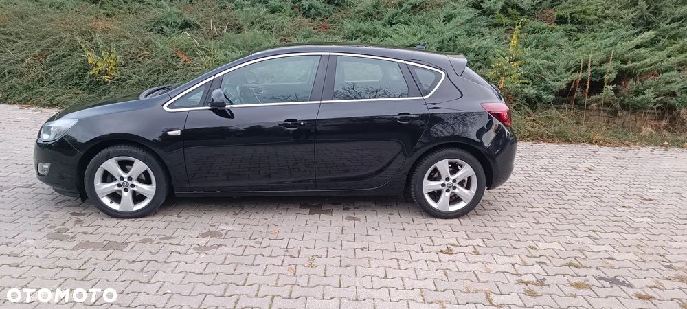 Opel Astra - 18