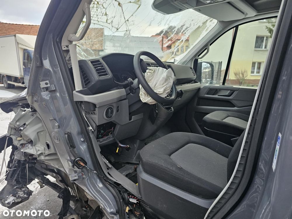 Volkswagen Crafter - 12