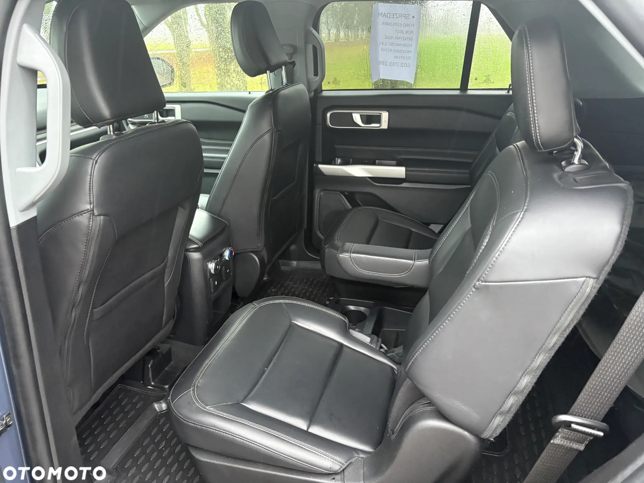Ford Explorer - 15