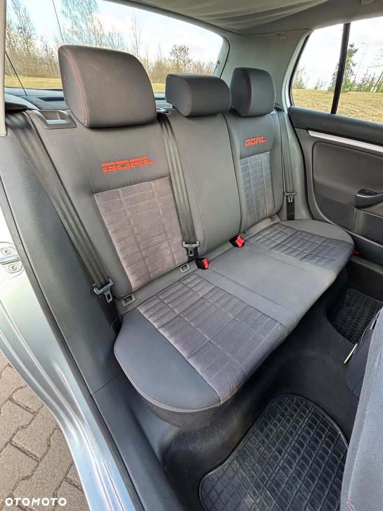 Volkswagen Golf 1.9 TDI GT Sport - 15