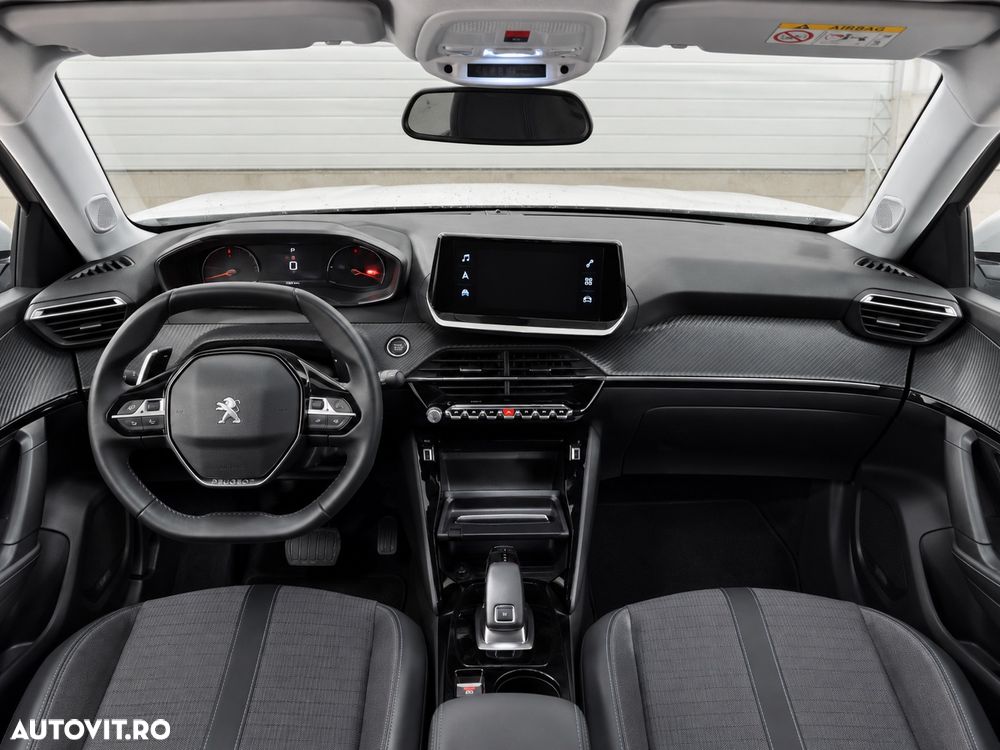 Peugeot 2008 2022 photo 5