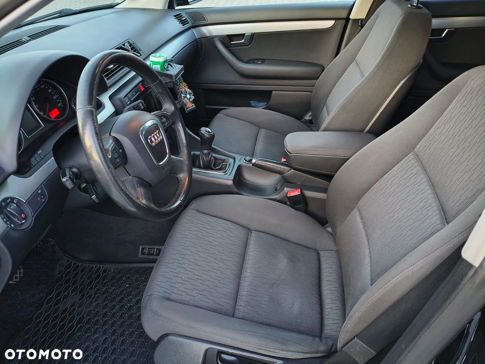 Audi A4 Avant 2.0 TDI - 12