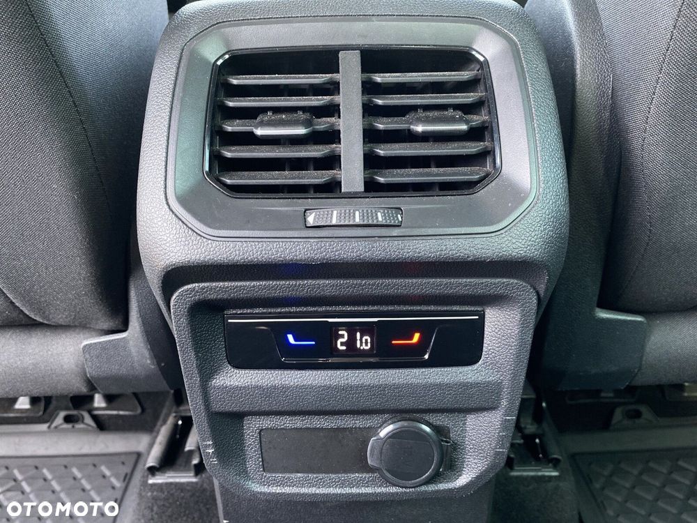 Volkswagen Tiguan - 35