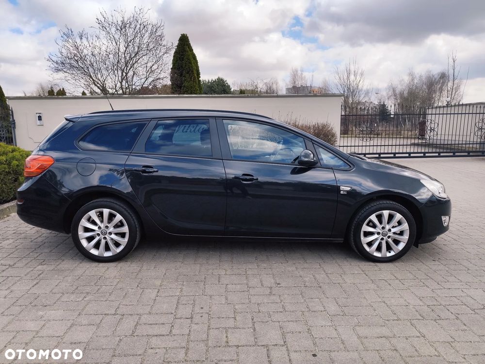 Opel Astra 1.7 CDTI DPF 150 Jahre - 7