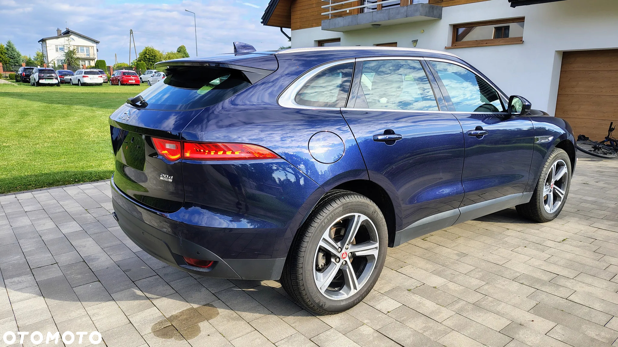 Jaguar F-Pace - 5