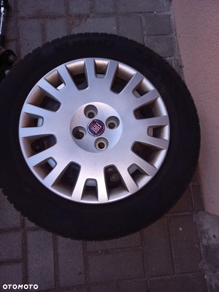 Fiat Linea 1.4 T-Jet 16V Dynamic - 25