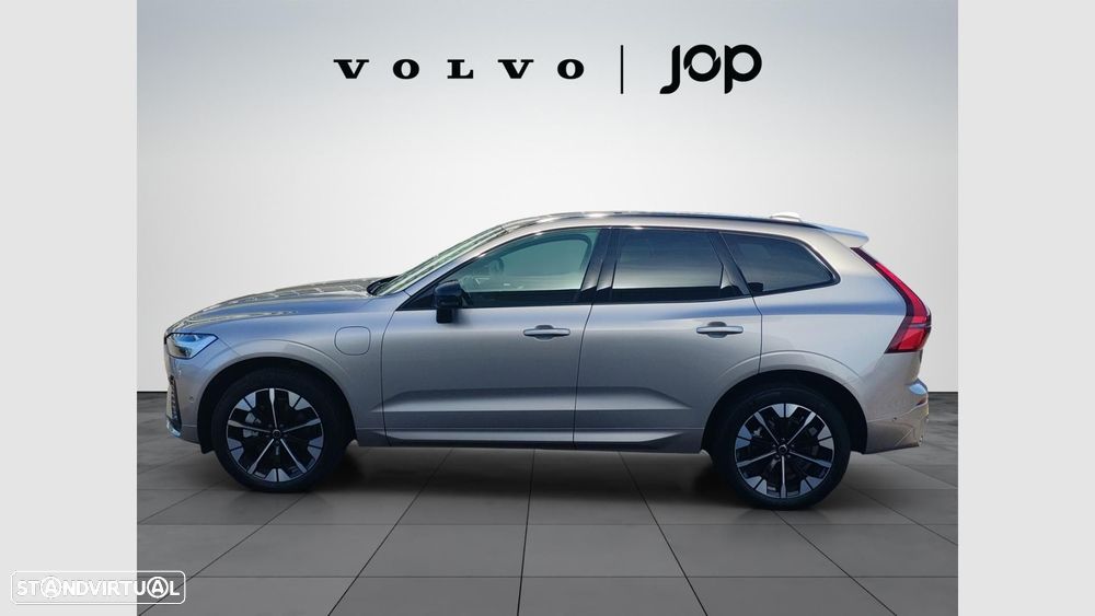 Volvo XC 60 2.0 T6 PHEV Plus Dark AWD - 2