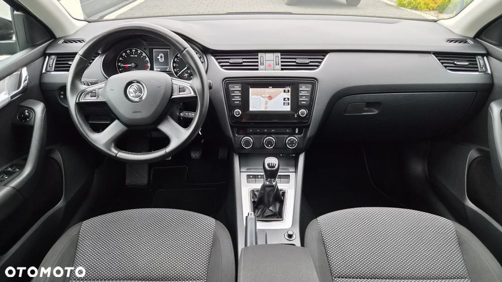 Skoda Octavia 2.0 TDI (Green tec) Ambition - 6