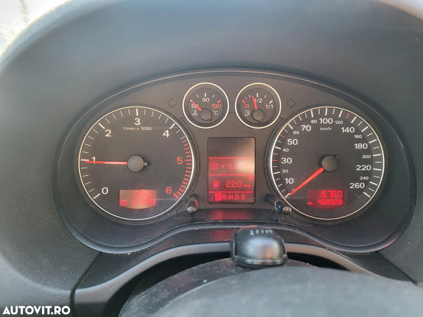 Audi A3 Sportback 2.0 TDI DSG Attraction Aut - 9