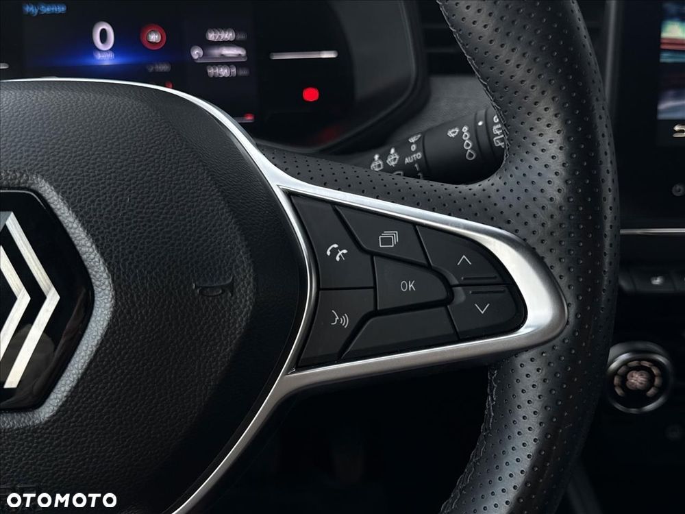 Renault Clio - 36