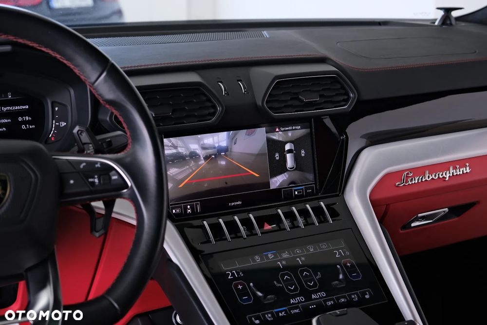 Lamborghini Urus - 24