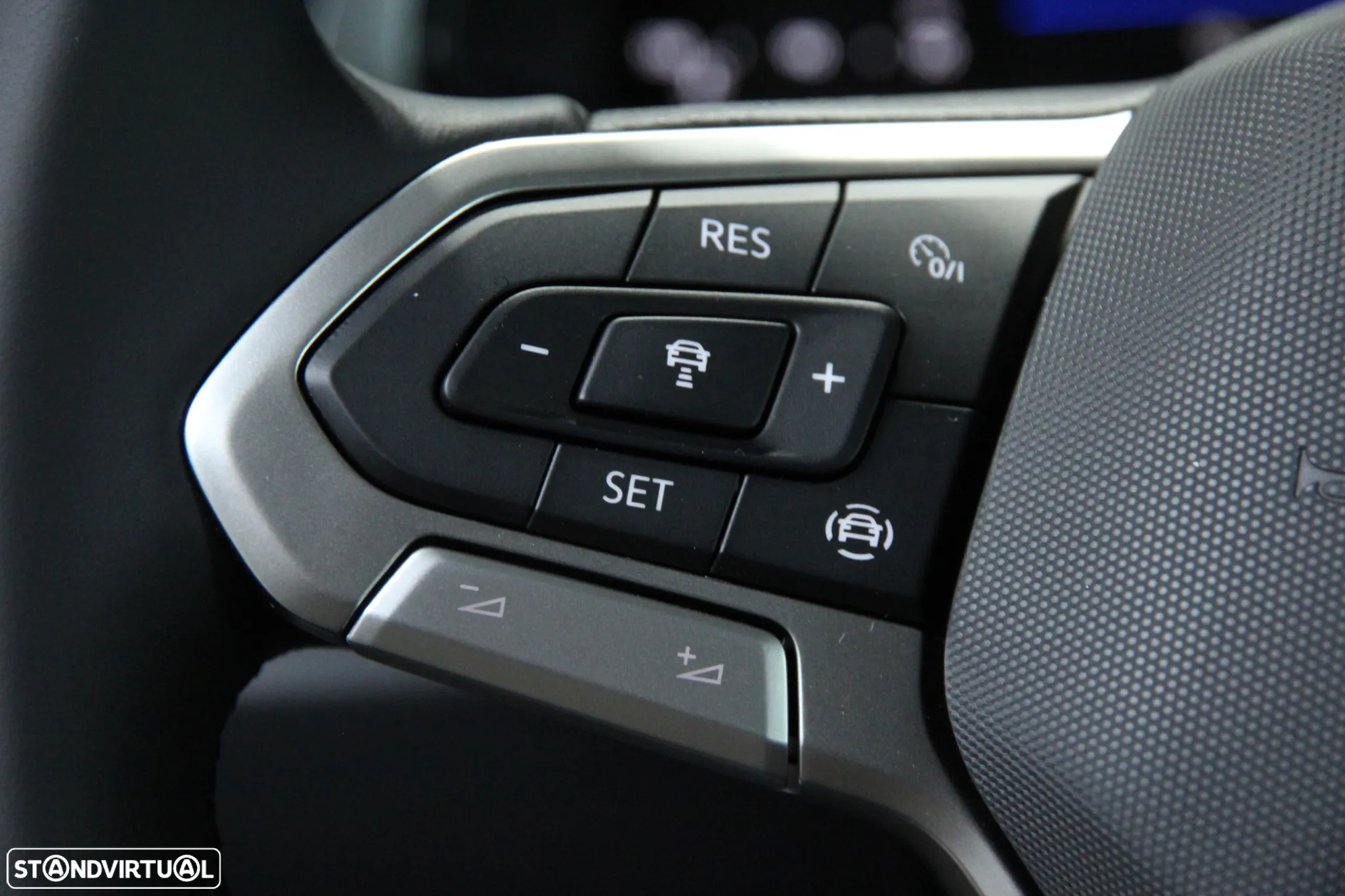 VW T-Roc 1.0 TSI Urban - 15