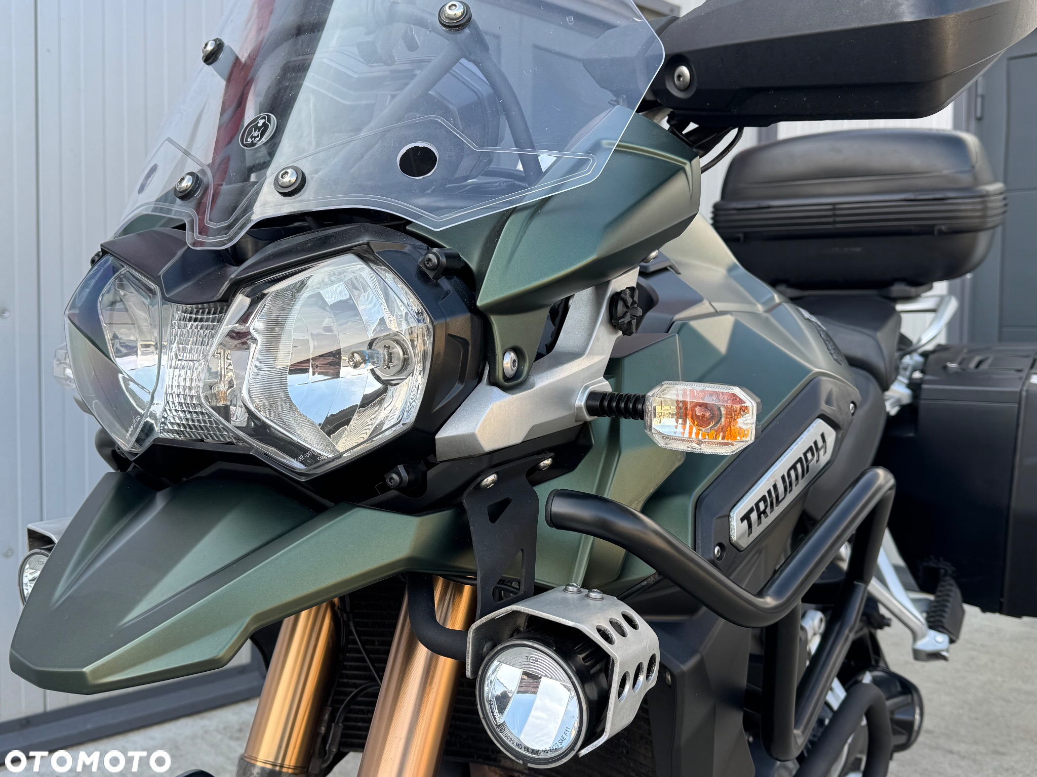 Triumph Tiger - 32