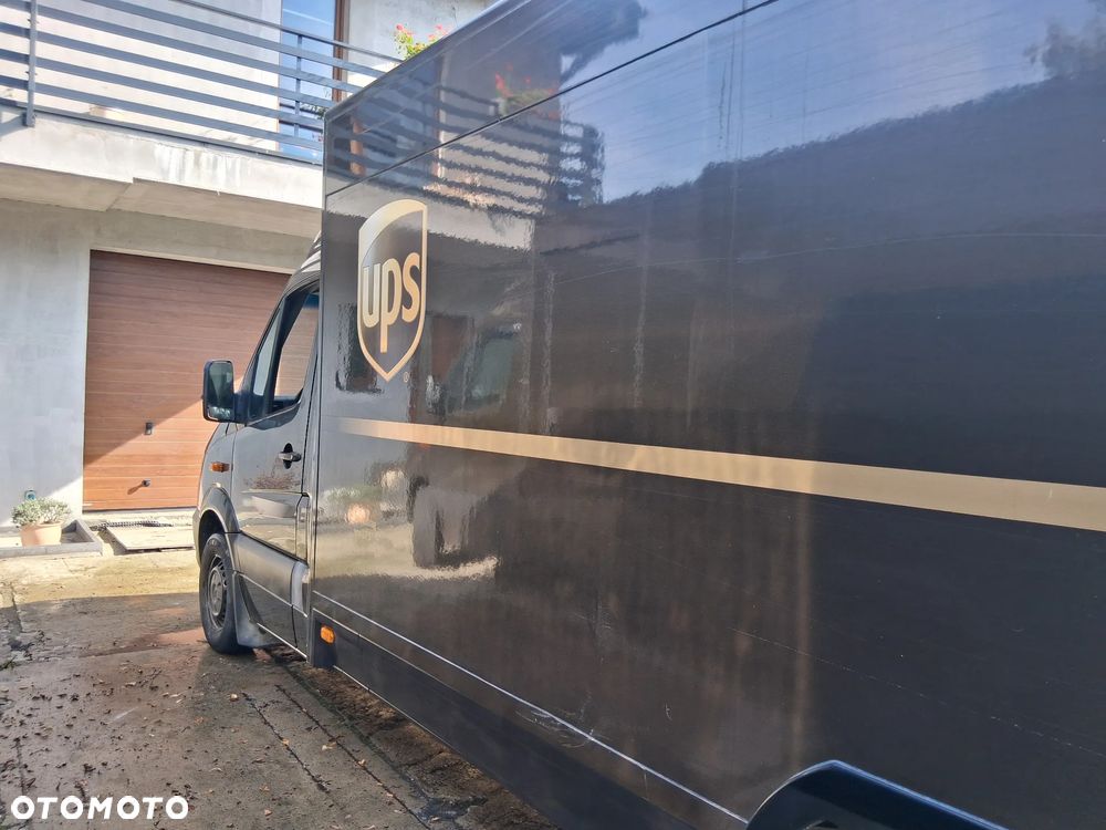 Mercedes-Benz Sprinter - 10